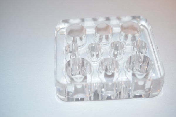 FARBKAPPENHALTER PLEXIGLAS